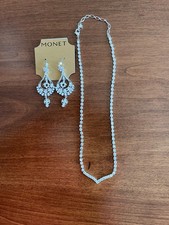Wedding/Formal Occasion Jewelry set - Chandelier earrings with V-shaped necklace