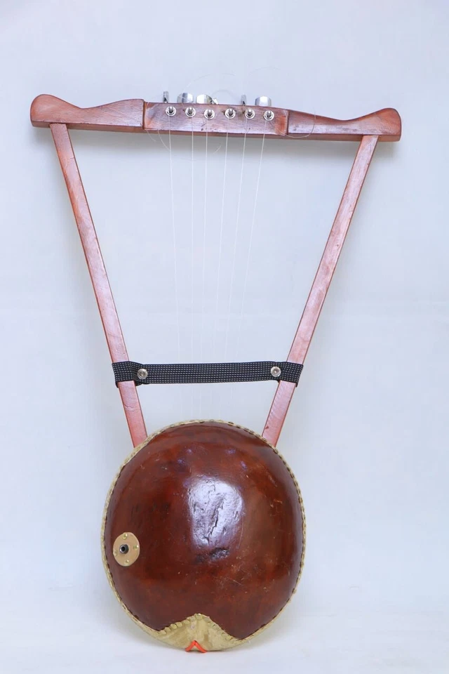 Kirar traditional Ethiopian musical instrument handcrafted in Ethiopia - Image 3 of 4