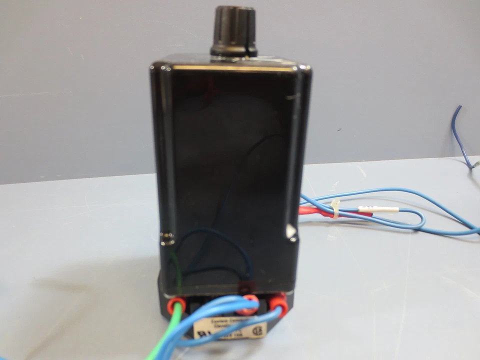 Amperite DOD Timer 0.6-60 Sec W RB08-PC 600V 10A Amp 8 Pin Relay Socket Used - Image 3 of 4