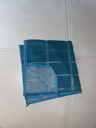 Kitchen 5 Pce Set Towels, Oven Mitt, Potholders "Bloom Where You Are Planted" - Picture 4 of 5