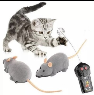 Funny Wireless Electronic Remote Control Mouse Rat Pet Toy For Cats- W/ Battery