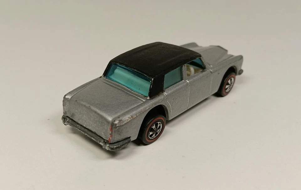 Hot Wheels Redline 1969 ROLLS ROYCE SILVER SHADOW Gray Black Roof White Interior - Image 4 of 4