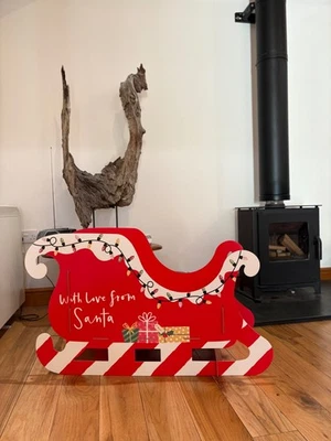 DESIGN BY VIOLET Extra Large Santa Christmas Sleigh Gift Holder Box Sleigh For Present 96x56x38cm