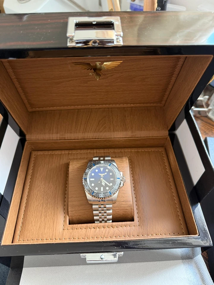 Reloj Mod A Medida Powered By Seiko nh35 Movimiento Automático Cristal de Zafiro  Foto 3 de 4