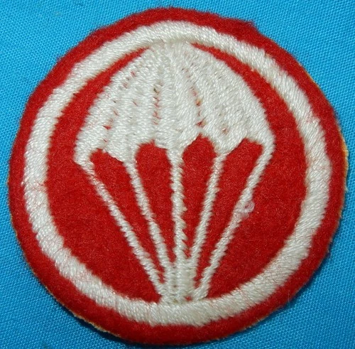 WW2 ERA US ARMY PARACHUTE ARTILLERY AIRBORNE PATCH UNITED STATES MILITARY BADGE