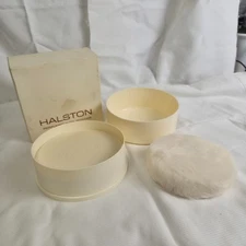 Halston Perfumed Bath Powder 150 g 5.3 oz New in Box Powder Is Sealed!