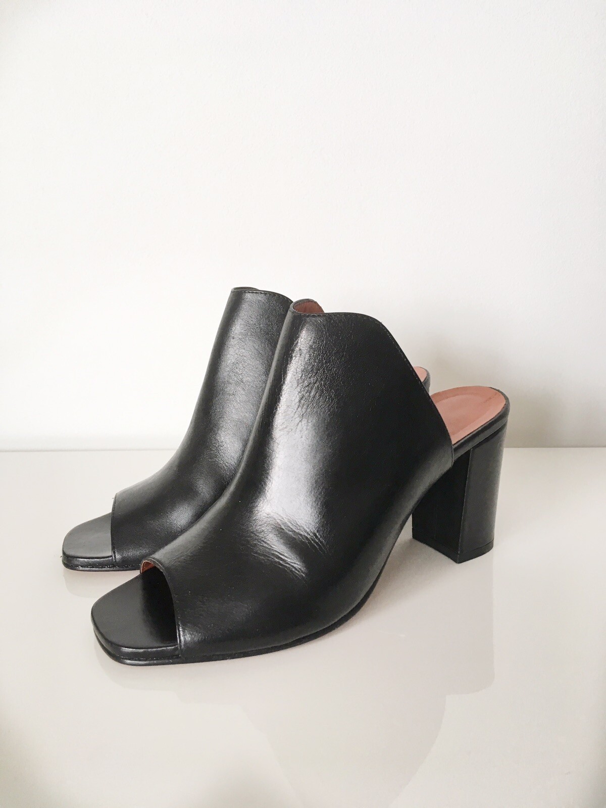 Elizabeth Stuart Open Toe Mules Black Leather Block Block Block Heel Size 7.5 M Sandal NEW c094b2 Elizabeth Stuart Open Toe Mules Black Leather Block Block Block Heel Size 7.5 M Sandal NEW c094b2