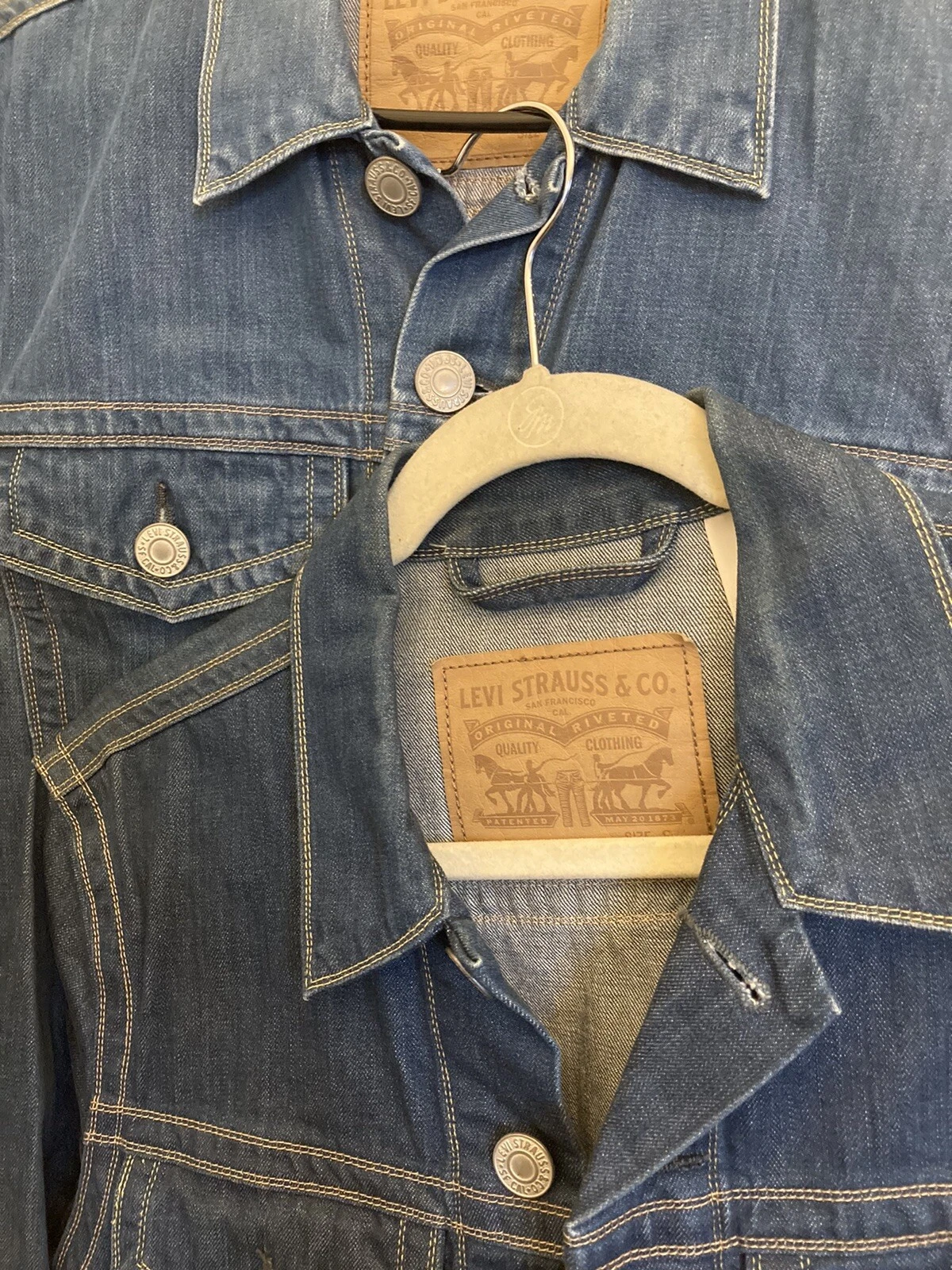RARE EXCLUSIVE PREMIUM STRETCH DENIM LEVIS TRUCKER JACKET UNAVAILABLE ANYWHERE S - product detail image 9
