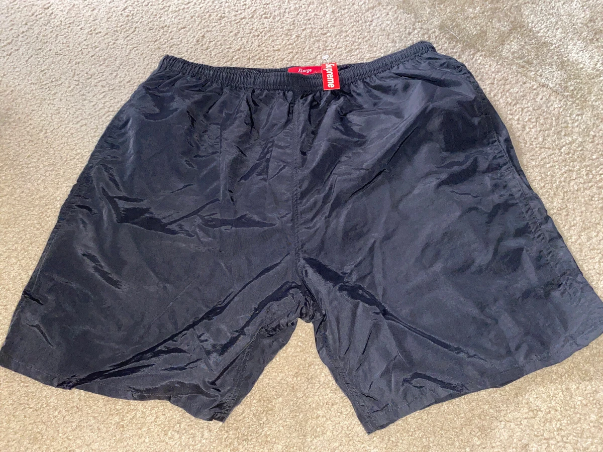 Supreme Arc Water Short Black