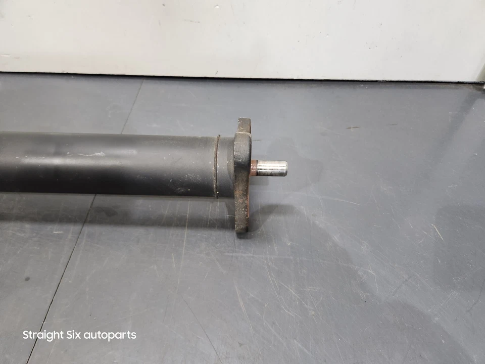 ✅ Eje de transmisión trasero eje de transmisión único AT transmisión 14-16 OEM BMW F10 535d Foto 2 de 4