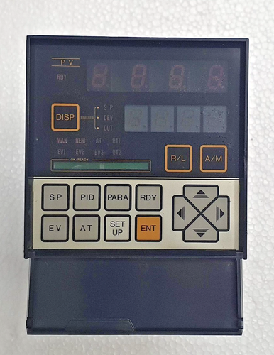 YAMATAKE HONEYWELL SDC200 MODEL-SDC2002GF01A00001 Température Contrôleur - Photo 1 sur 5