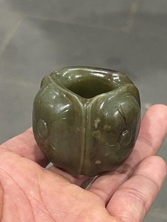 Ancient Chinese antique Song Dynasty hetian jade archery thumb ring