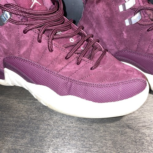 Jordan 12 Bordeaux 2017 size 5.5y Burgundy Color - Picture 3 of 13