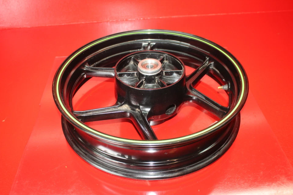 12 2012 KAWASAKI NINJA 250R aro de roda traseira - Imagem 3 de 4