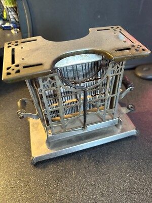 Vintage Toaster 2 Slice, Rare find The Brand is Univeral
