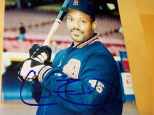 CECIL FIELDER 1990's SIGNED 8x10 TIGERS BASEBALL PHOTO -Guaranteed Authentic