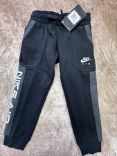 Nike Air Boys Size 4 3-4 Years Black Smoke Gray Jogger Sweatpants Fleece NWT