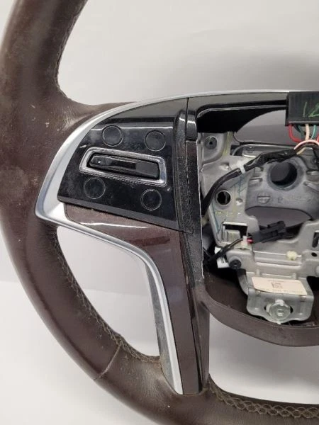 2013-2015 Cadillac SRX Steering Wheel w Controls  - Image 4 of 4