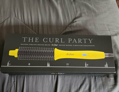 Drybar The Curl Party Curling Brush 1'' Ceramic Auto Shut-Off Ionic 450°F Yellow