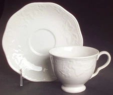 Mikasa Parisian Ivy Cup & Saucer 387913