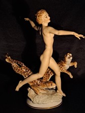 Hutschenreuther Porzellanfigur Circe Akt mit 2 Leoparden 27 cm Entwurf C.Werner