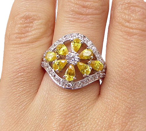 925 Silver  Yellow Topaz & White Cubic Zirconia Floral  Band Ring Sz 7  RG3420