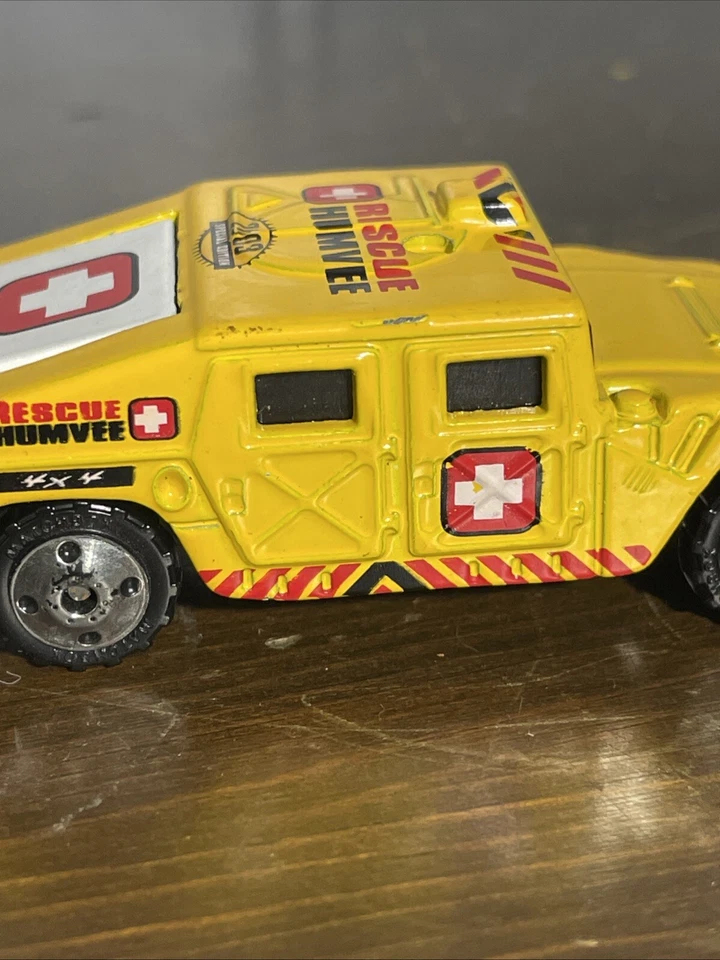 Retro 1994 Matchbox Rescue Humvee Hummer 1:70 - **Edición especial 2003** - Como nuevo Foto 3 de 4