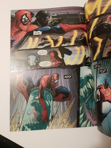 Venom #6UNKNOWN.A MARVEL Comics 2017 NM+ VARIANT COVER - Picture 7 of 7