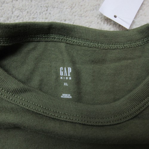 GAP Shark T-Shirt Boys XL Green Crew Neck Short Sleeve Tee Great White NWT - Picture 2 of 6