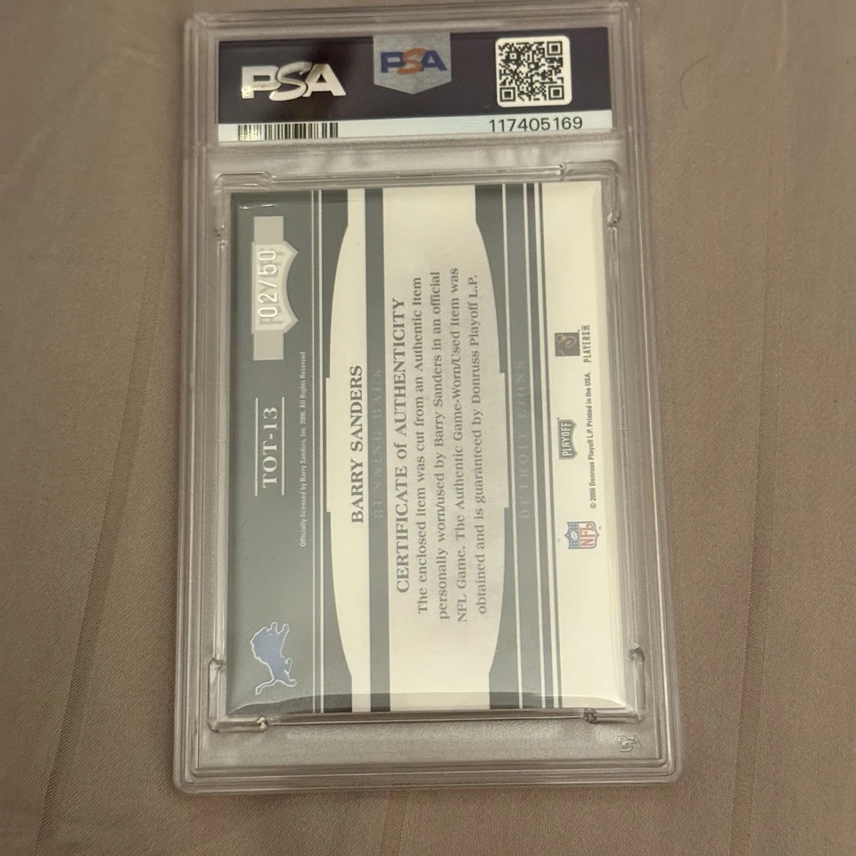 Playoff Absolute Memorabilia 2006 POP 1 parche de gran tamaño rojo Barry Sanders PSA 8 Foto 2 de 3