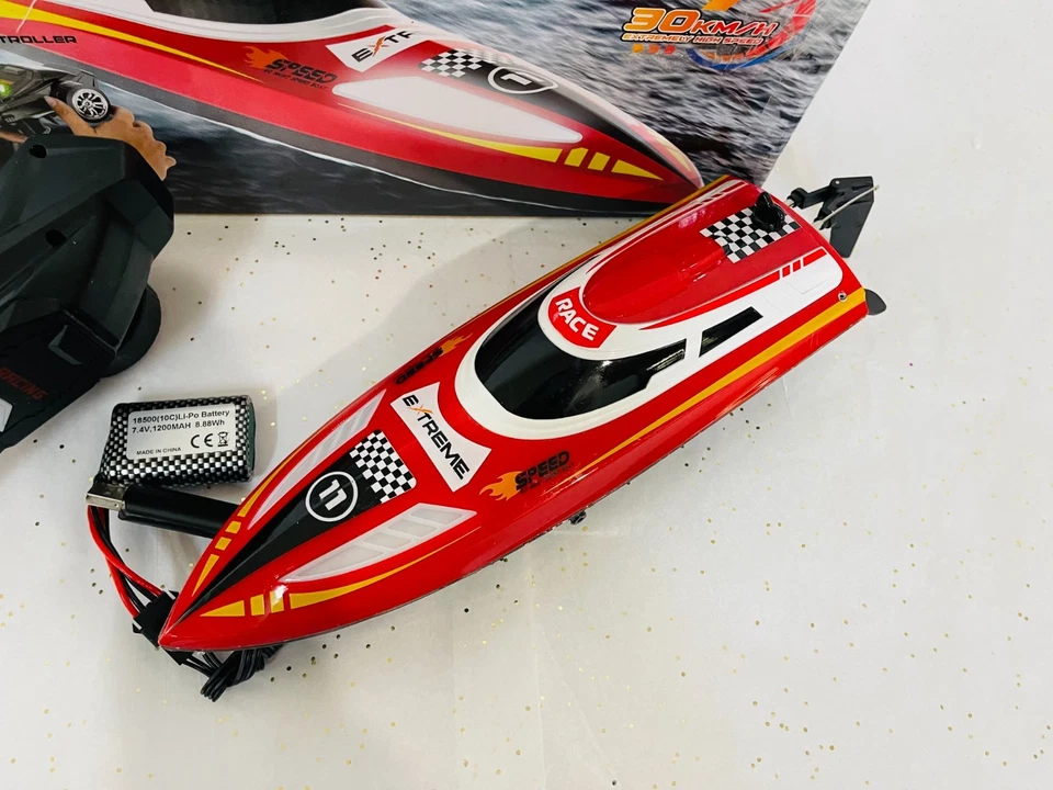 Barco de radiocontrol 2,4 G para niños bote de control remoto para piscina lago río y mar 30 km Foto 2 de 4