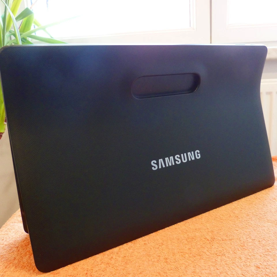 Samsung Galaxy Tab VIEW T670 l 18 Zoll FULLHD 32GB Android XXL Tablet SELTEN - Bild 4 von 4