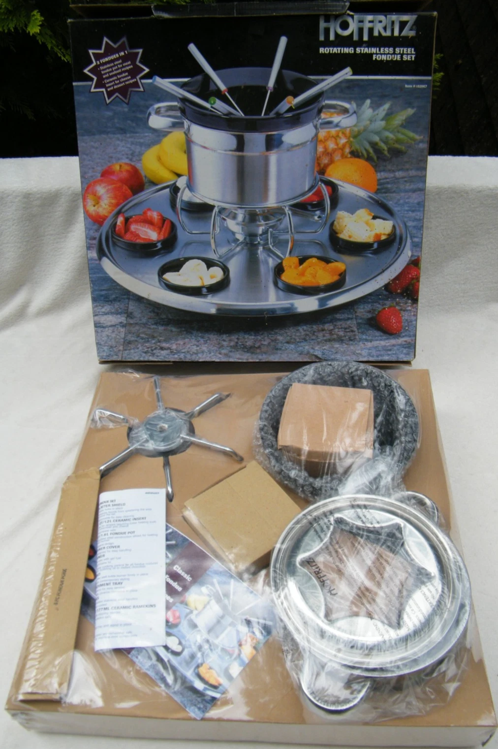 Hoffritz Deluxe Rotating Fondue Set 1810 SS & Ceramic Pots 6 Forks NEW Open Bo