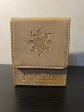 Vintage ULTRA PRO Magic The Gathering MTG Tan MANA FLIP BOX MTG Deck Case