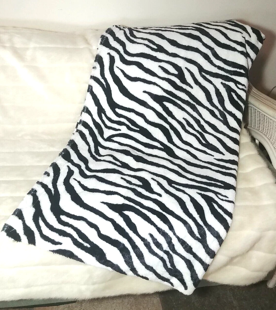 Exotic Zebra Throw Blanket silky soft Faux Fur 48x59 Couch bed