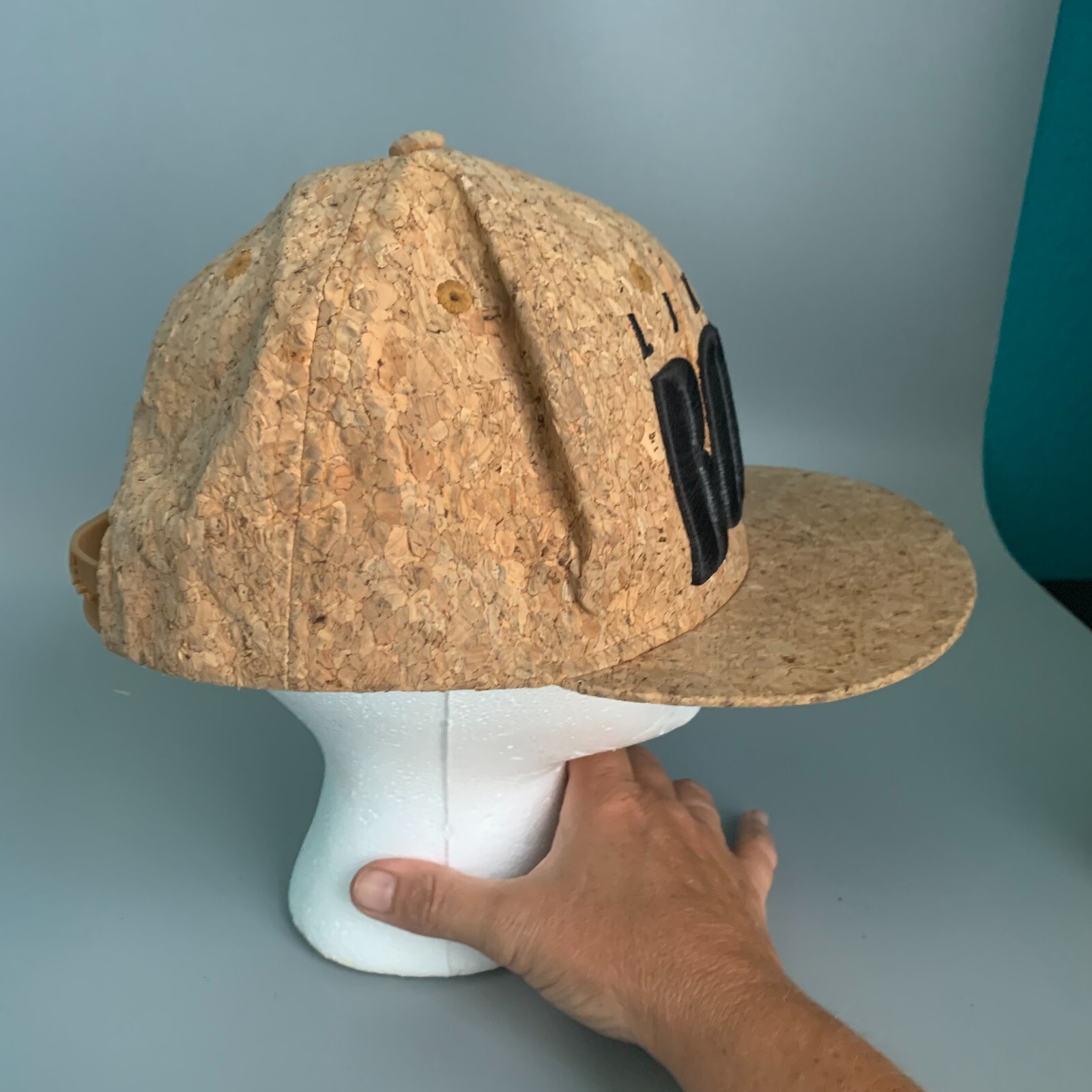 Carbow Elements Snapback Cork Material Like A Bos… - image 4