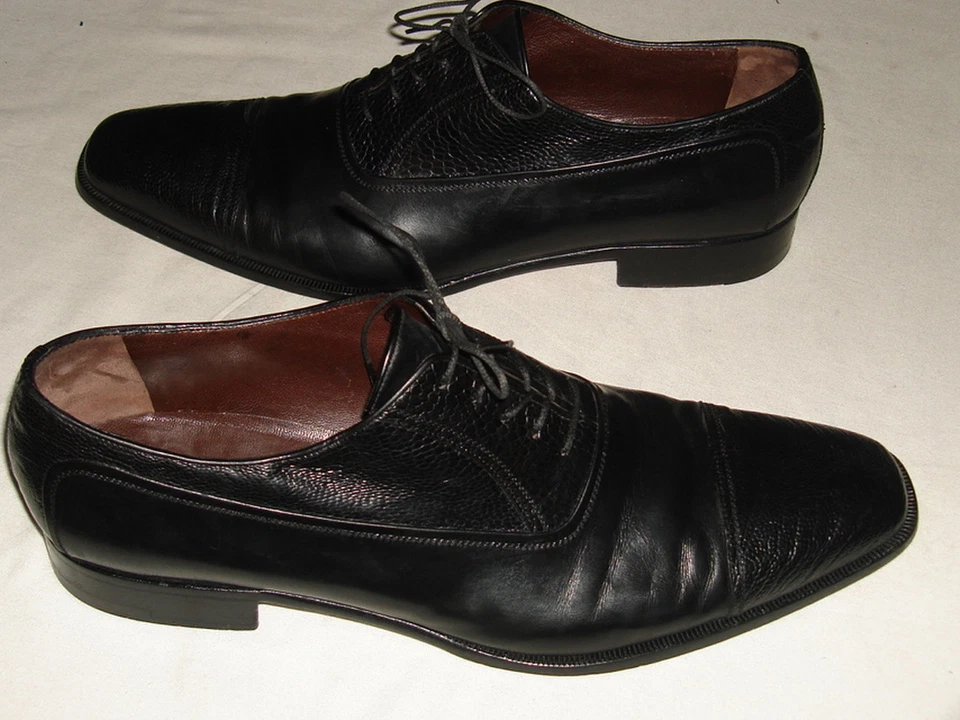 A.TESTONI ETIQUETA NEGRA COSTUZIONE BOLOGNE PUNTERA NEGRA OXFORDS HOMBRE TALLA 11.5G Foto 3 de 4