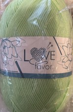Love Favor 3.5 Oz Knitting Yard, Light Green, 437 Ysrds