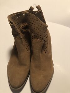 american eagle ankle boots