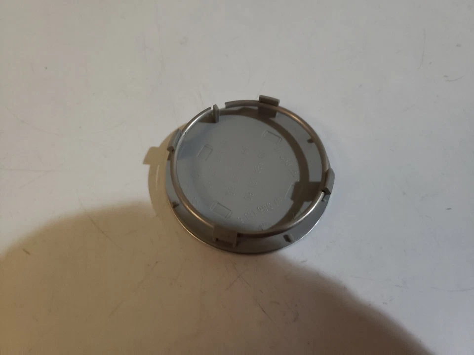 2005 - 2015 CADILLAC ATS CTS DTS SRX STS XLR OEM ALLOY WHEEL CENTER CAP #BX46 - Image 4 of 4