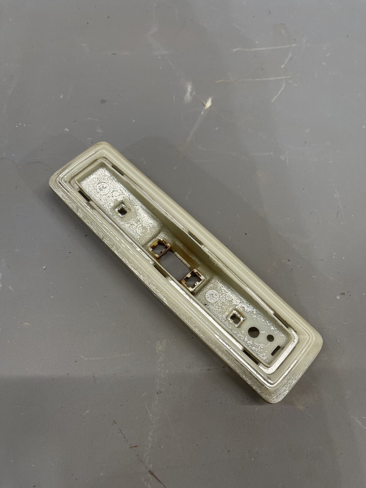 DOME Courtesy Roof LIGHT 19681987 Chevy El Camino GMC Sprint Headliner