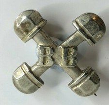 Boys Brigade Physical Training Badge Crossed Dumbells 24 x 23 mm 1950's