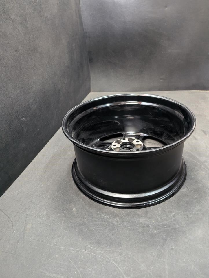 Bentley Bentayga 2018-2023 Wheel P/N 36A601025D