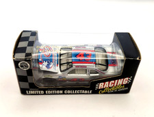 1996 Racing Collectibles 43 Bobby Hamilton STP 25th Anniversary 1:64 Diecast Car