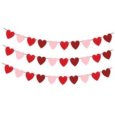 Felt Heart Garland for Valentines Decorations - Pack of 30, No DIY  Red,