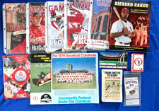 Lot St. Louis Cardinals team roster schedule Game Day mags cards McGwire pin ++