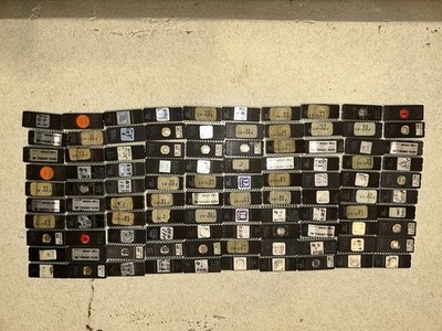 100 LOT VINTAGE ASSORTED EPROMS, CHIPS ARCADE GAMES?  GOLD RECOVERY?  See Photos
