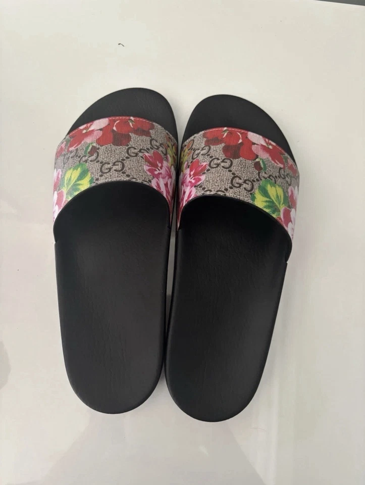 Gucci Slides Rosa Floral (Mujer) Foto 2 de 3