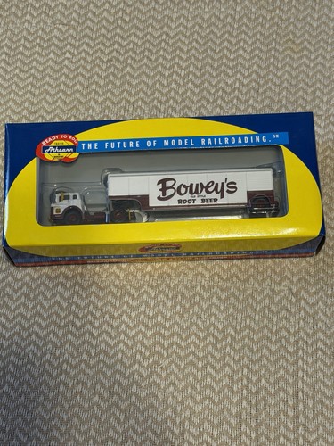 Tractor Ford C Walthers HO RTR 91972 con remolque de bebidas Bowey’s nuevo en caja🔥🔥🔥 | Condition: New
