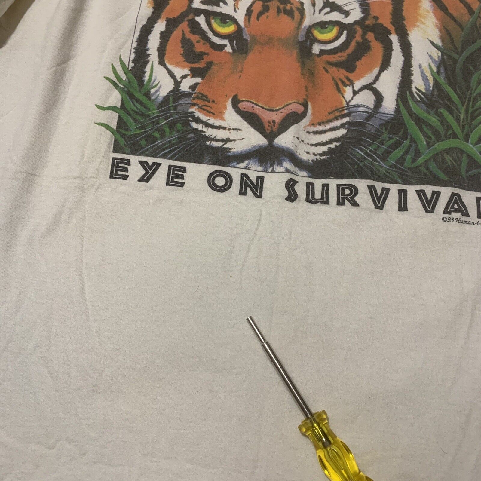 Vintage Human-I-Tees Eye On Survival Tiger T-Shirt Single Stitch Men’s Size  XL